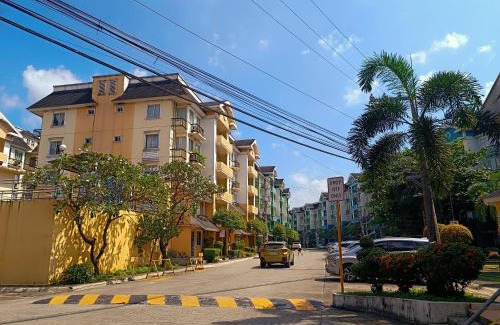 Fairview Apartment | Flora Vista Condominium