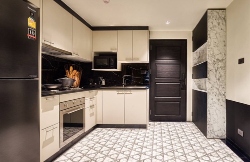 Khlong Toei Nuea Apartment | Floral Court Hotel & Residence Sukhumvit 13