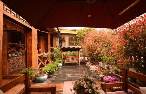 Yongding Hostel | Floral Hotel · Baihui Living Zhangjiajie
