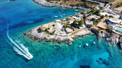 Skinaria House | Floreika Studio By The Sea