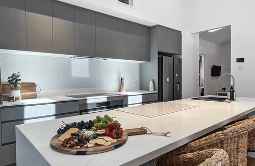 Pokolbin Apartment | Florette's Pool Suite - Relaxing poolside escape
