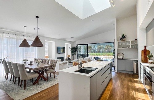 Pokolbin Apartment | Florette's Pool Suite - Relaxing poolside escape