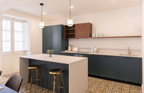Floriana Apartment | Florette Suite Designer Finish with Stunning Lounge Terrace by ArcoBnb