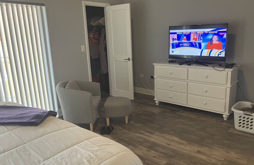 Anglers Park Resort | Florida Bay Club Key Largo, FL 2 bedrooms plus Murphy bed. 3 weeks available.