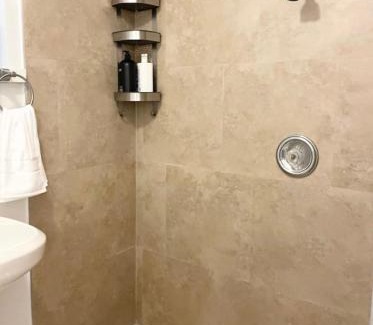Pompano Beach Apartment | Florida Charm