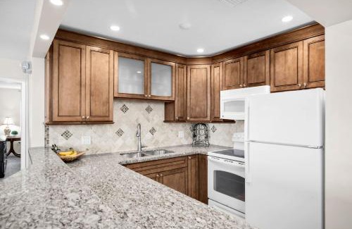 Key Colony Beach Apartment | Florida Keys Sea Isle Condominium