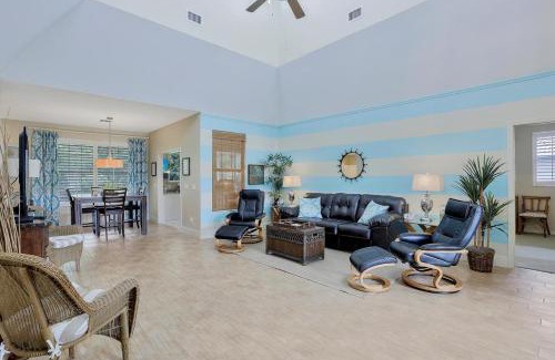 Marco Island House | Florida-style home with pool and steps to beach