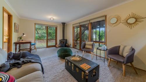 Inverloch House | Florida Trees