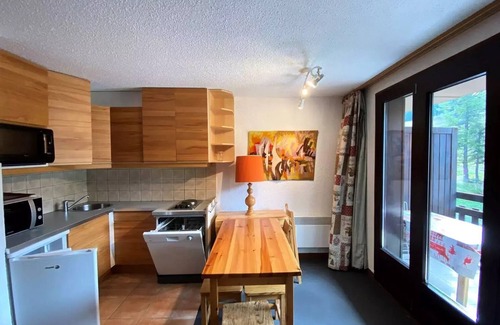 Risoul Apartment | Florins Residence - Comfortable 4-bed apartment located on the slopes in Risoul