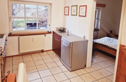 Redwitz an der Rodach Apartment | Flösserstube, cozy apartment on the ground floor of a four-sided courtyard with a view of the garden