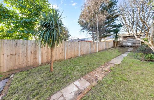 Higham Hill Apartment | Flourish Apartments-Sutton-House