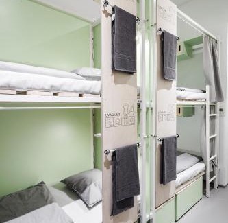 Belso-Ferencvaros Hostel | Flow Spaces