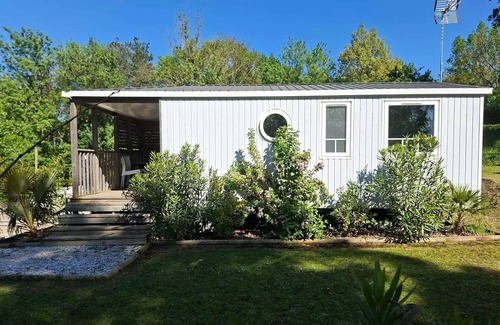 Montgeard House | Flower Camping Du Lac De Thésauque * - Mobile home Comfort 33m2 2 bedrooms + Air conditioning + TV + LV + covered terrace 4 people