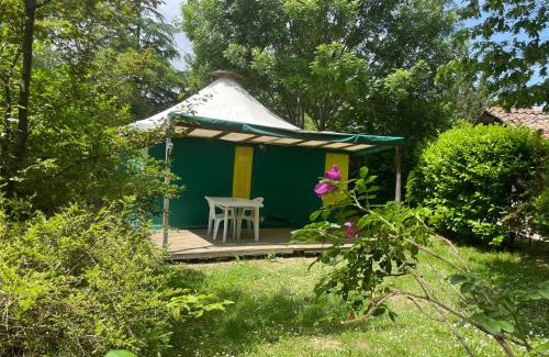 Camon Other | Flower Camping La Pibola