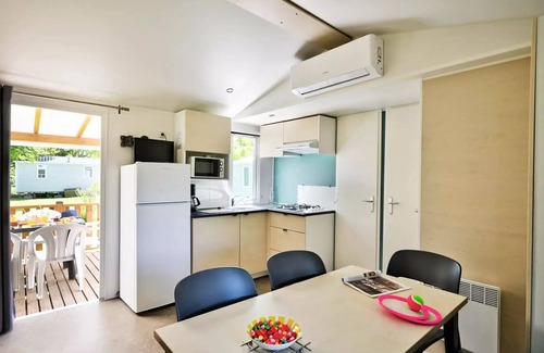 Hauterives House | Flower Camping Le Château * - Mobile home Comfort 29m2 3 bedrooms + covered terrace + air conditioning + TV 6 persons