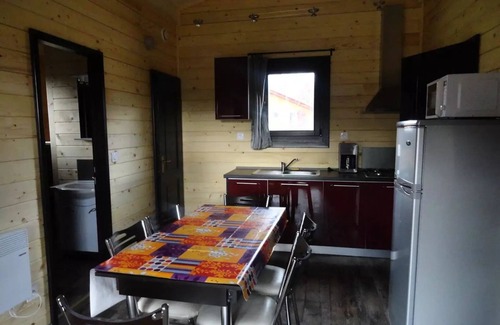 Ranspach Ski Chalet | Flower Camping Les Bouleaux * - Chalet CONFORT+ 35 m2 (3 bedrooms) + covered terrace 6 people