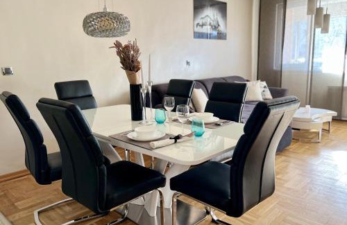 Sofia Apartment | Flower house 6