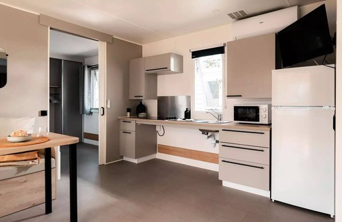 Mers-les-Bains House | Flower Le Domaine du Rompval * - Mobil Home Comfort 27m2 PMR 2 bedrooms including terrace + TV 4 persons