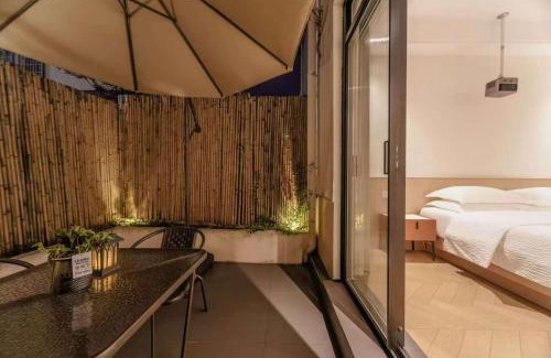 Yongding House | Flower Whisperer Homestay Tianmenshan Store free airport and station pick-up