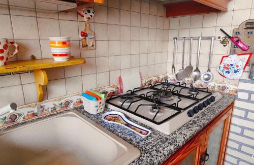 Province of Cagliari Apartment | Flowers House Appartamento a Quartu S Elena