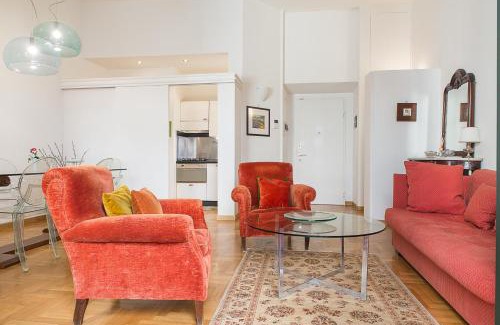 Brera Apartment | Flowers' Lane