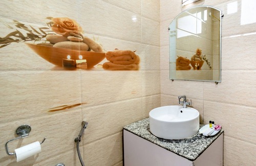 Lansdowne Hotel | Flutter Hotels & Resort