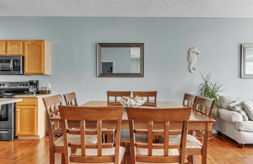 Geneseo House | FLX Retreats Conesus Condos-APTS A-D