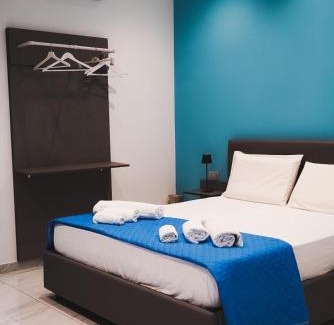 Naples Apartment | Fly Home 2