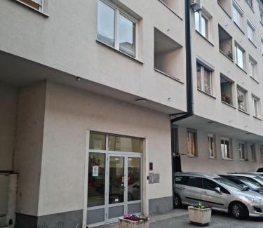 Ilidza Apartment | fly home