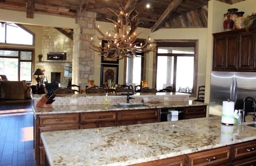Alto Cabin | Flying Bear Ranch Sum