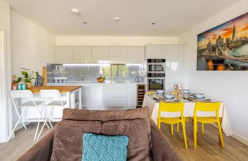 Camden Town with Primrose Hill Apartment | FMSS - City Luxe