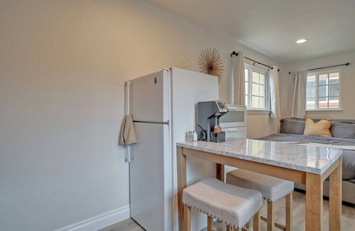 Mountain View Apartment | FOA2: Brand New Private Detached Studio