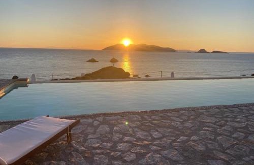 Karavostasis Villa | Folegandros Villas Seafront