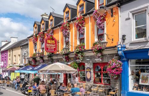 Kenmare House | Foley's Guesthouse & Self Catering Holiday Homes