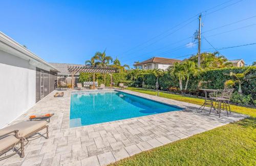 Naples Park House | Follow the Palms