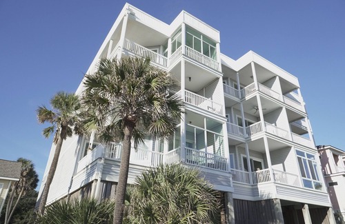 Folly Beach Condo | Folly Beach, South Carolina