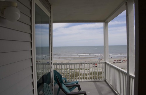 Folly Beach Condo | Folly Beach, South Carolina