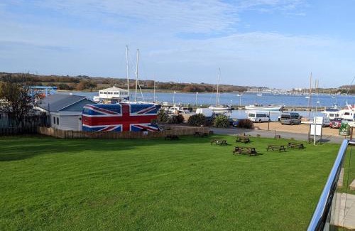 Newport House | Folly View