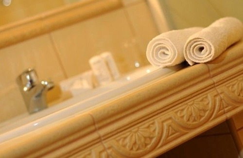 Mszana Dolna Hotel | Folwark Stara Winiarnia