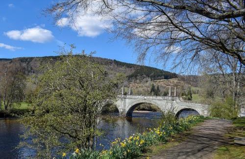Aberfeldy House | Fonseca Cottage