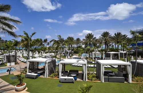 Mid Beach Apartment | Fontainbleau Hotel Tresor Ocean View Junior Suite