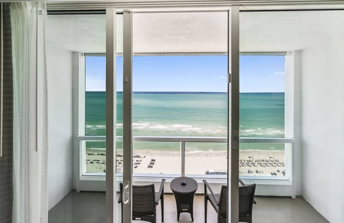 Mid Beach Condo | FONTAINEBLEAU SORRENTO OCEAN FRONT JUNIOR SUITE