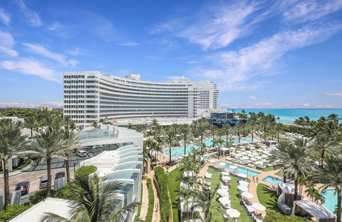 South Beach Condo | Fontainebleau Sorrento OceanView Jr. Suite FREE valet & spa.pass No resort fees!