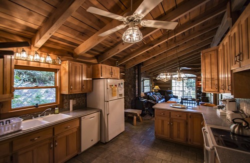 Robbinsville Cabin | Fontana Lake Cabin w/Private Dock , Fishing Pond, Huge Covered Porch & 50+ Acre