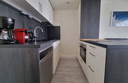 Tignes le Lac Apartment | Foot slopes! Beautiful apartment renovated, sun exposure, Tignes WIFI