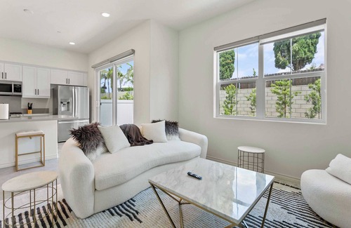 Charter Oak House | Foothill Oasis｜ Pet Friendly｜210 Freeway Access｜Cozy 4B3B #41754