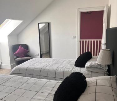 Chislet House | Footpath Cottages