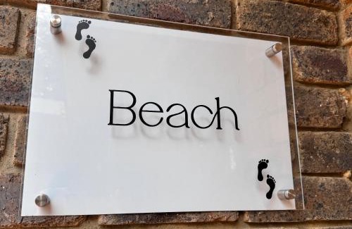 Lanseria House | Footprints Self Catering Indoor Heated Pool and Fireplaces