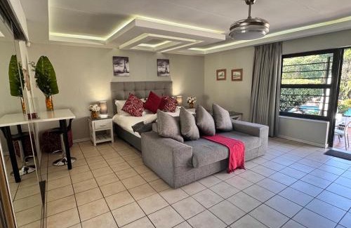 Lanseria House | Footprints Self Catering Indoor Heated Pool and Fireplaces