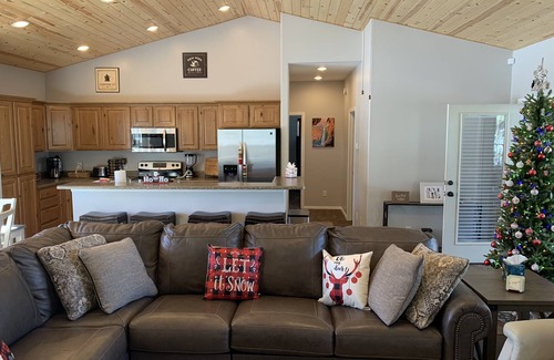 Show Low House | Footprints White Mountain getaway in Pinetop-Lakeside